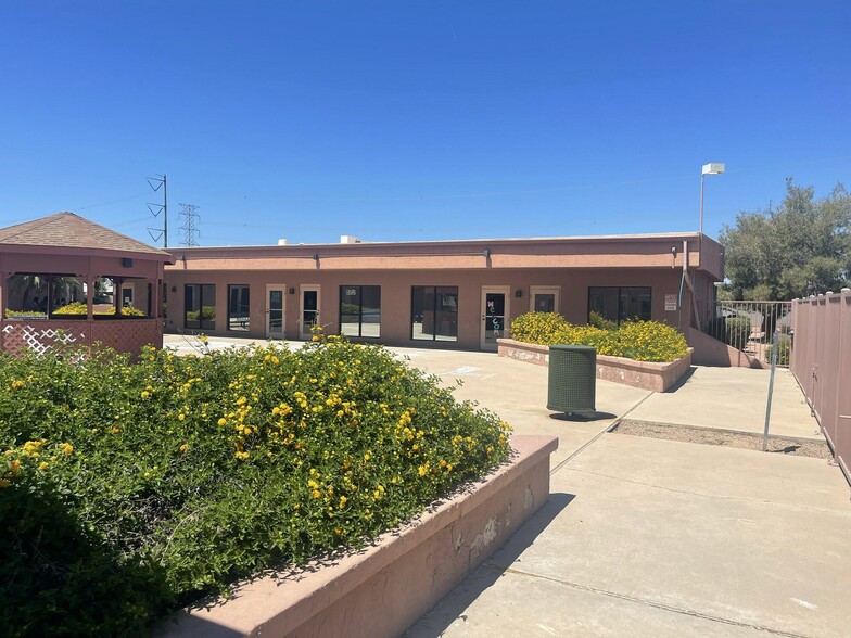 3400 N Dobson Rd, Chandler, AZ for lease - Primary Photo - Image 1 of 15