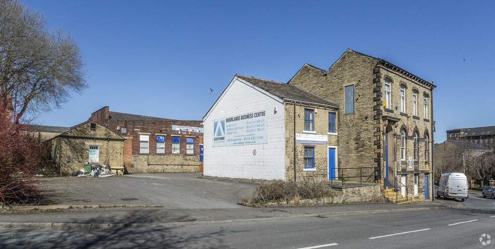 Balme Rd, Cleckheaton for lease - Primary Photo - Image 1 of 9