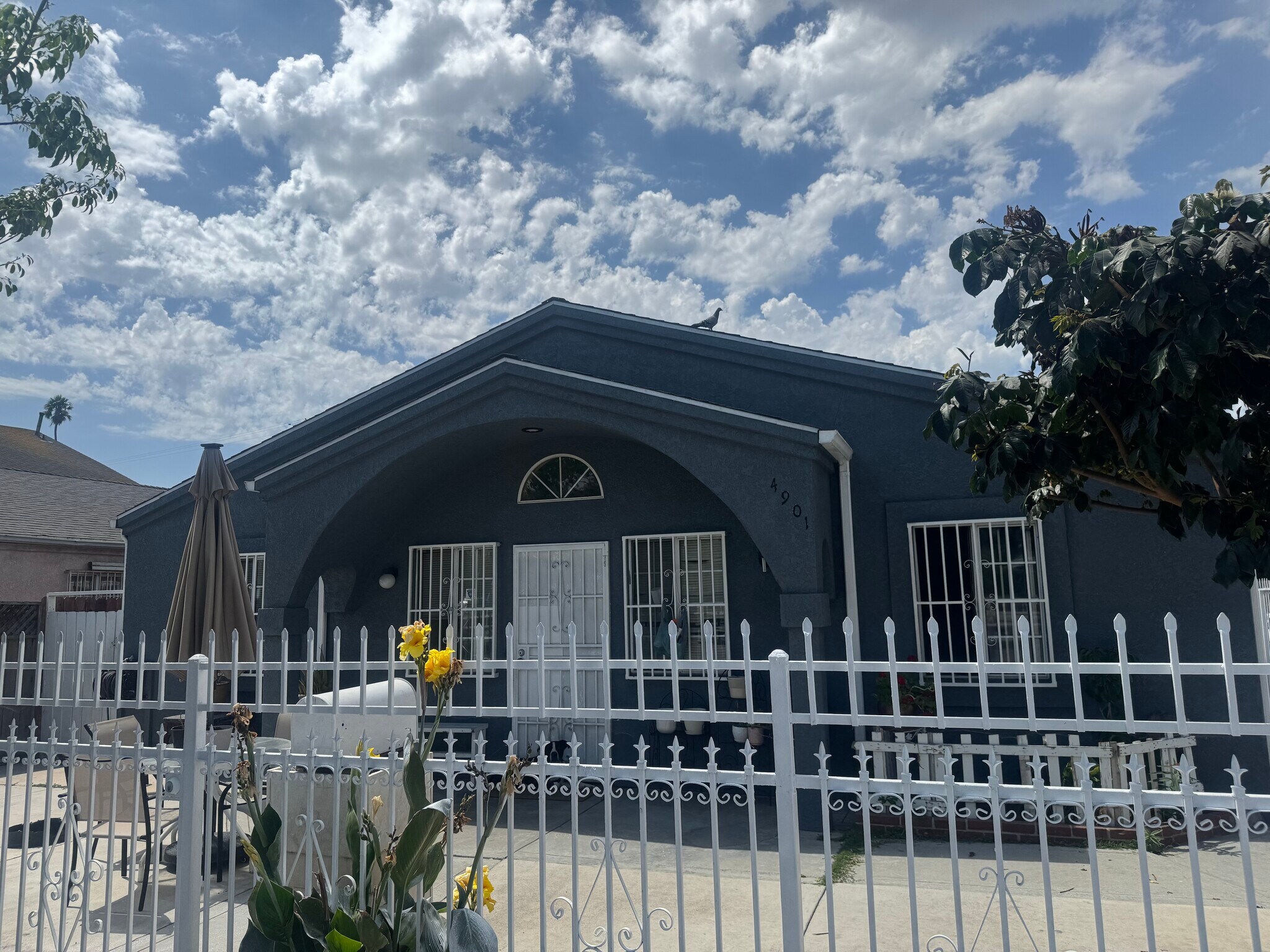 4901 S Normandie Ave, Los Angeles, CA for sale Primary Photo- Image 1 of 8