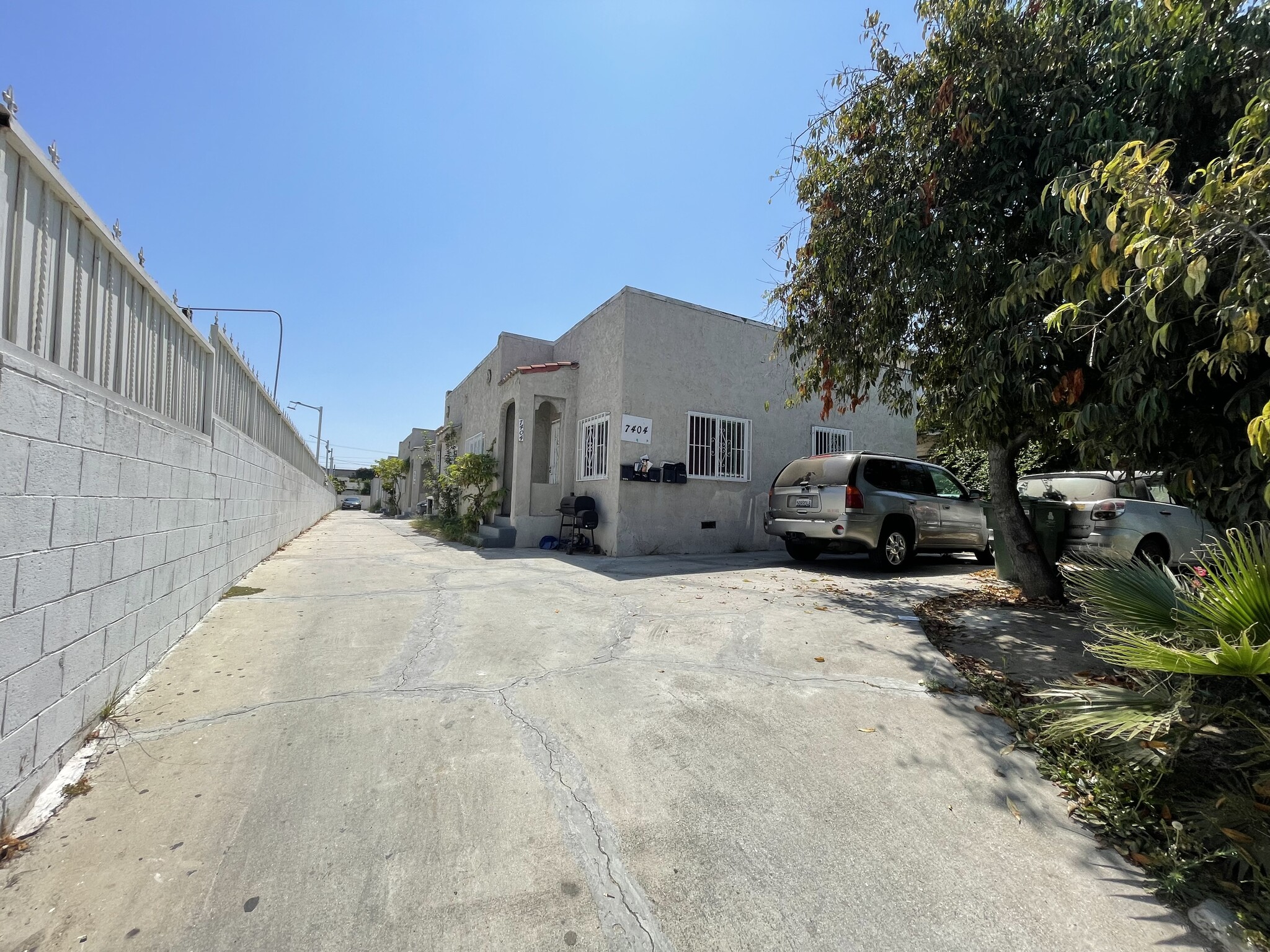 7404 S Figueroa St, Los Angeles, CA for sale Building Photo- Image 1 of 12