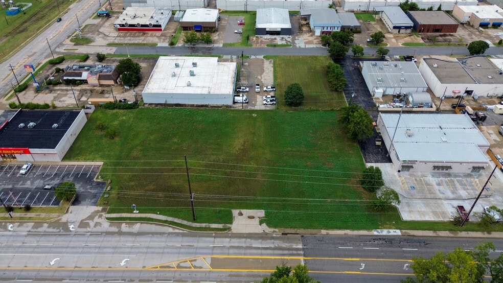 13329 61st St, Broken Arrow, OK for sale - Aerial - Image 2 of 2