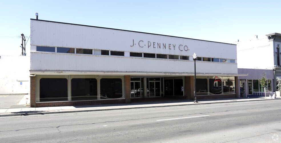 212 E 2nd St, The Dalles, OR for sale - Primary Photo - Image 1 of 1