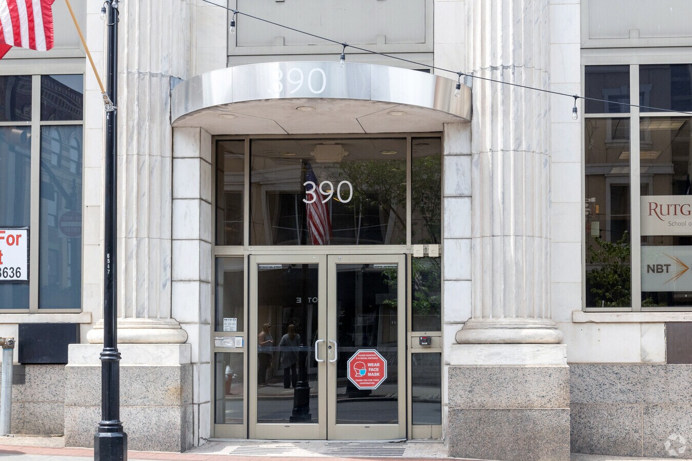 390 St, New Brunswick, NJ 08901