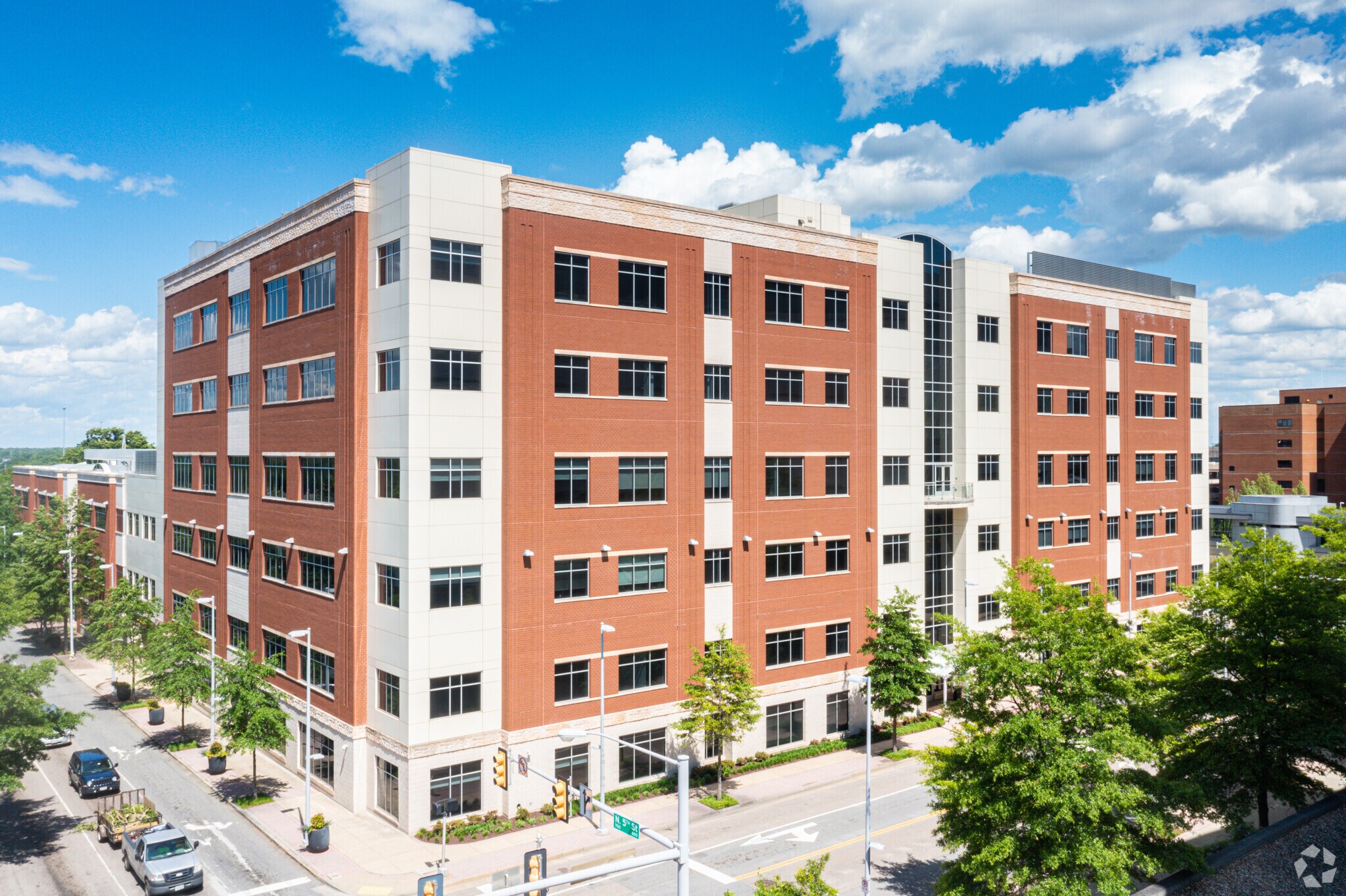 735737 N 5th St, Richmond, VA 23219 Biotech 8 Phase II/III