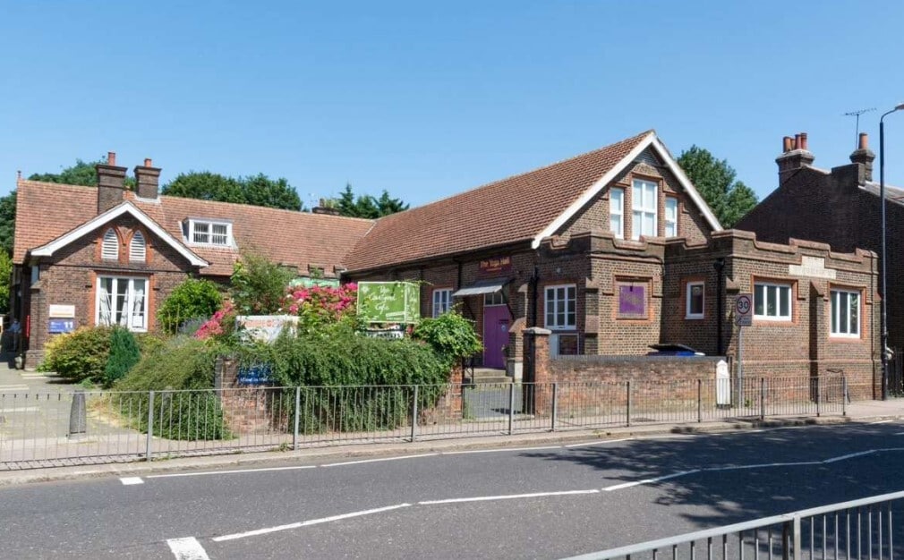 11 Hatfield Rd, St Albans for sale Building Photo- Image 1 of 1