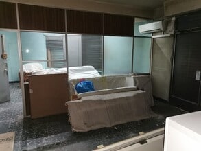 Retail in Manresa, Barcelona for lease Building Photo- Image 1 of 6