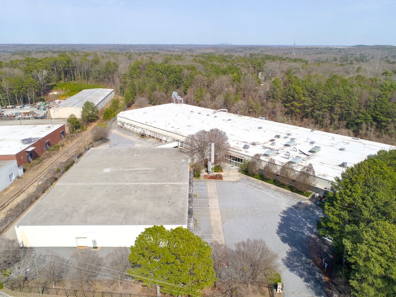 3510-3530 Zip Industrial Blvd SE, Atlanta, GA for sale - Building Photo - Image 2 of 12