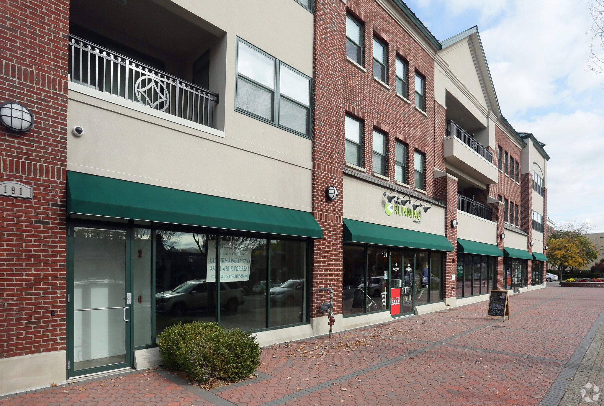 191 7th St, Garden City, NY 11530 Seventh Street