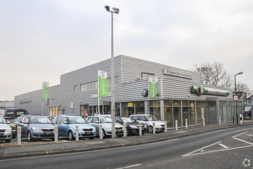 78 Capitol Way, London for sale - Primary Photo - Image 1 of 1