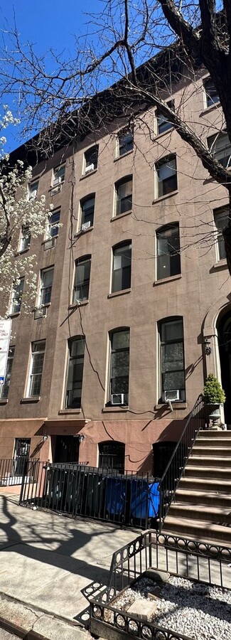 More details for 133 E 35th St, New York, NY - Multifamily for Sale