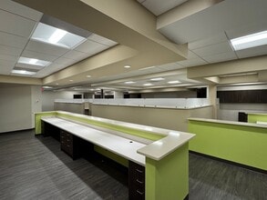 2571 Forest Dr, Columbia, SC for lease Building Photo- Image 2 of 4