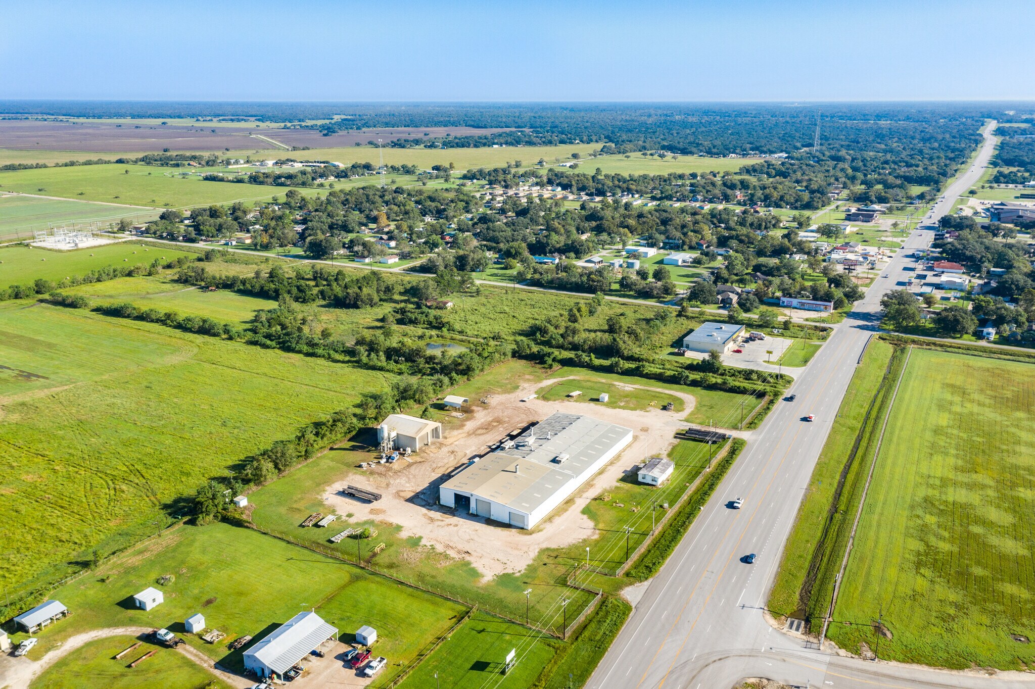 8525 TX HWY 35 E, Van Vleck, TX 77482 8525 TX HWY 35 E