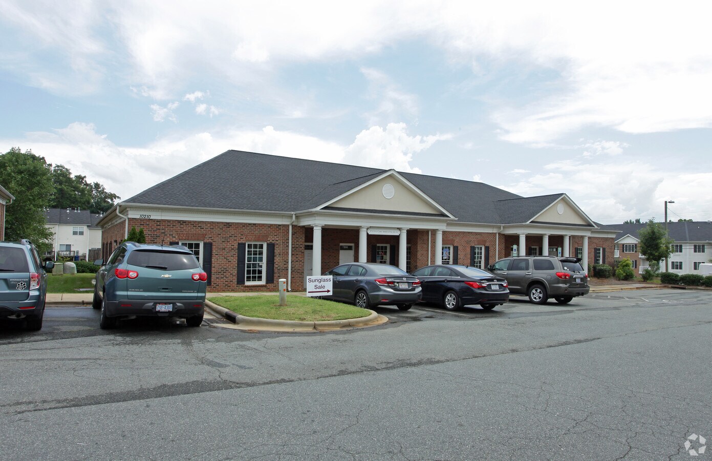 10210 Prosperity Park Dr, Charlotte, NC 28269