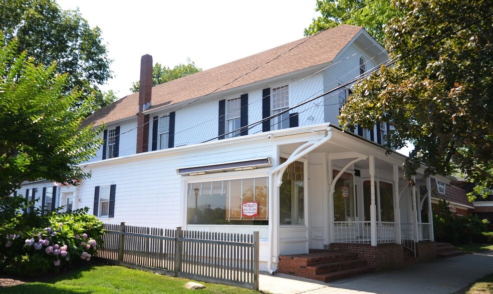 131 Main St, Southampton, NY for sale - Building Photo - Image 1 of 1