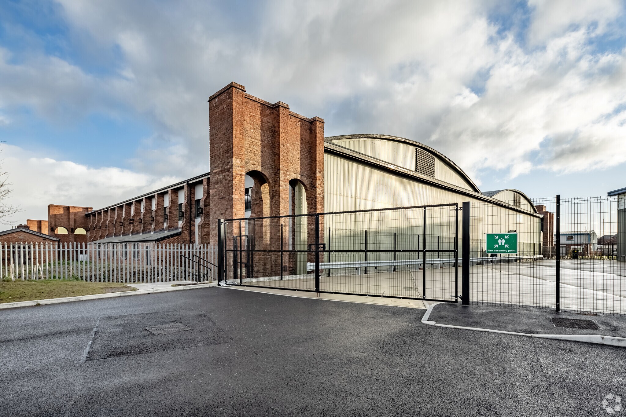 Welsh Rd, Deeside for sale Primary Photo- Image 1 of 2