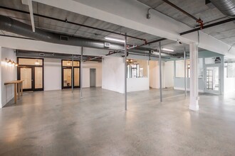 877 Hastings St, Vancouver, BC for lease Interior Photo- Image 2 of 9