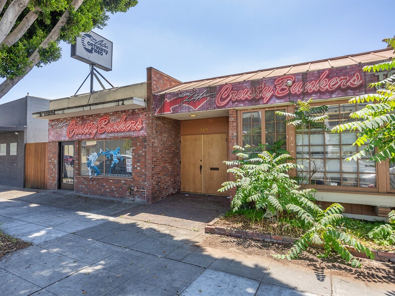 4710 W Magnolia Blvd, Burbank, CA for sale - Building Photo - Image 1 of 1