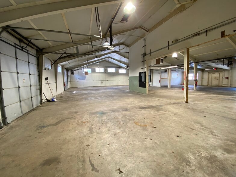 75 Arch St, Springfield, MA for sale - Primary Photo - Image 2 of 3