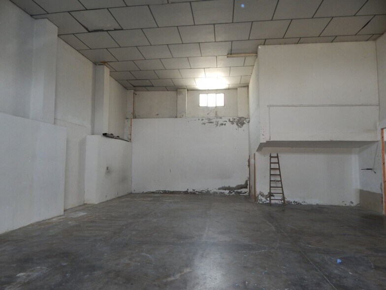 Industrial in Ontinyent, Valencia for sale - Building Photo - Image 3 of 18