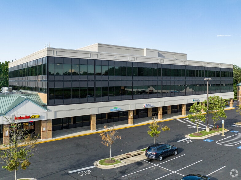 2288 Blue Water Blvd, Odenton, MD for lease - Primary Photo - Image 1 of 4
