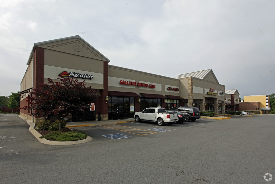 1101 Nashville Pike, Gallatin, TN for lease - Building Photo - Image 2 of 4