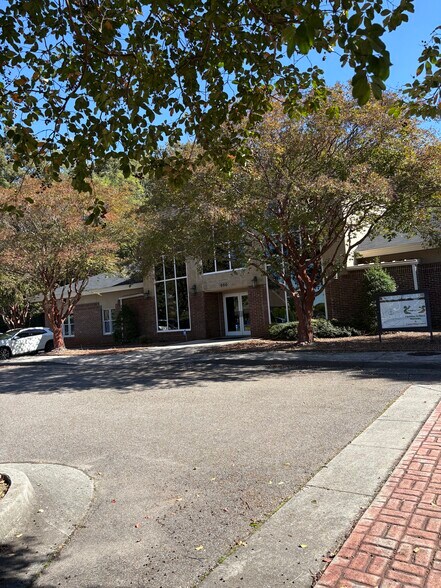 650 Sun Temple Dr, Madison, AL for lease - Primary Photo - Image 1 of 9