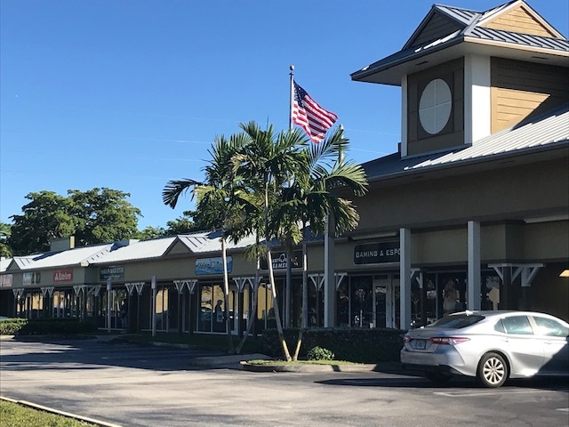 6800-6890 Stirling Rd, Hollywood, FL for lease - Building Photo - Image 1 of 5