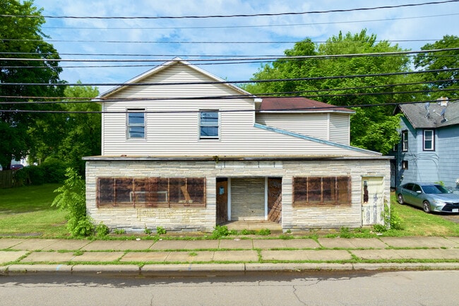 More details for 754 S Main St, Elmira, NY - Retail for Sale