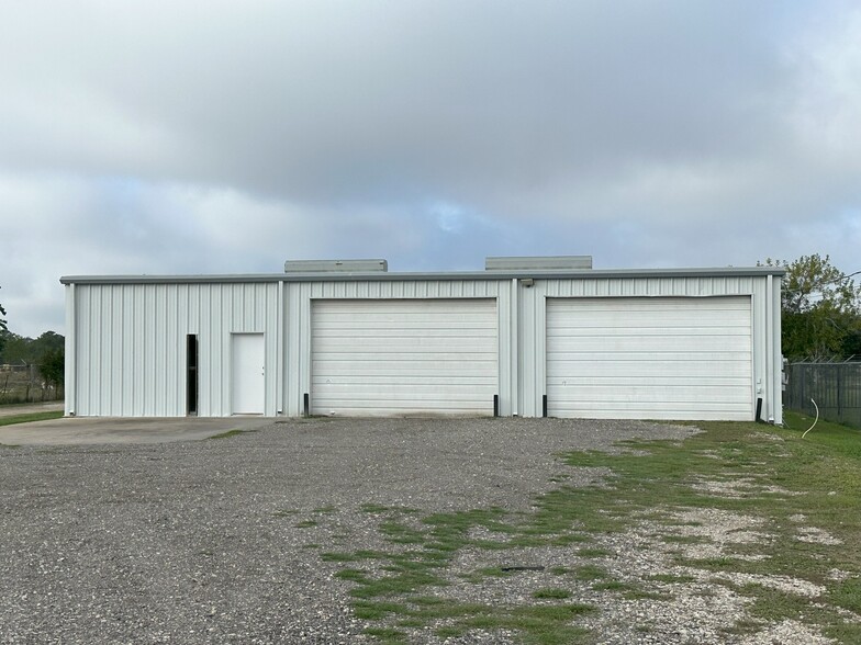 14519 FM 2354 Rd, Baytown, TX for sale - Building Photo - Image 1 of 1