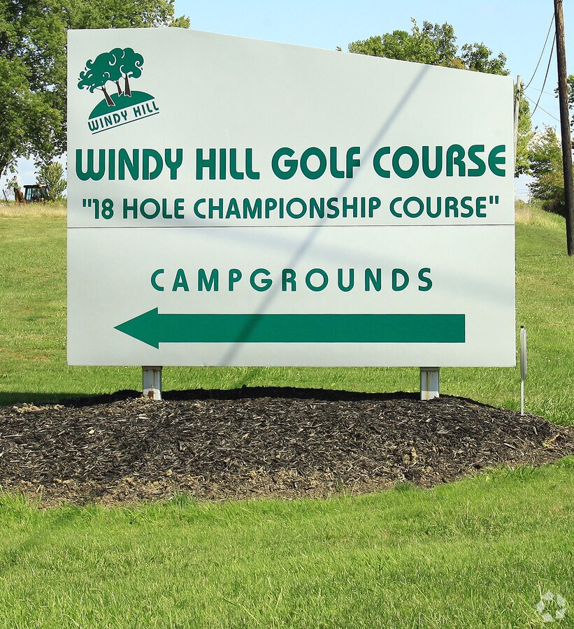 6231 Weaver Rd, Conneaut, OH 44030