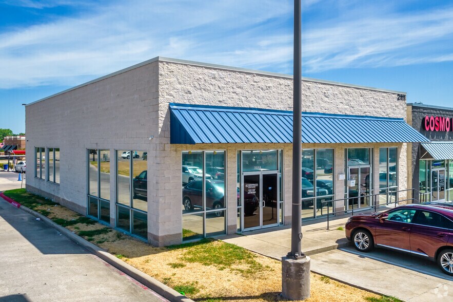 2111 N Belt Line Rd, Mesquite, TX 75150