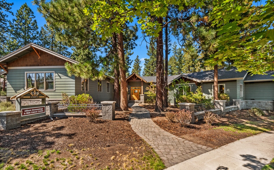 1510 SW Nancy Way, Bend, OR for sale - Building Photo - Image 2 of 7