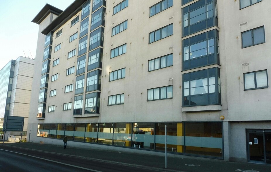 62 Exeter St, Plymouth for lease - Building Photo - Image 1 of 5