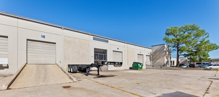 6803-6841 Fulton St, Houston, TX for lease Building Photo- Image 2 of 2