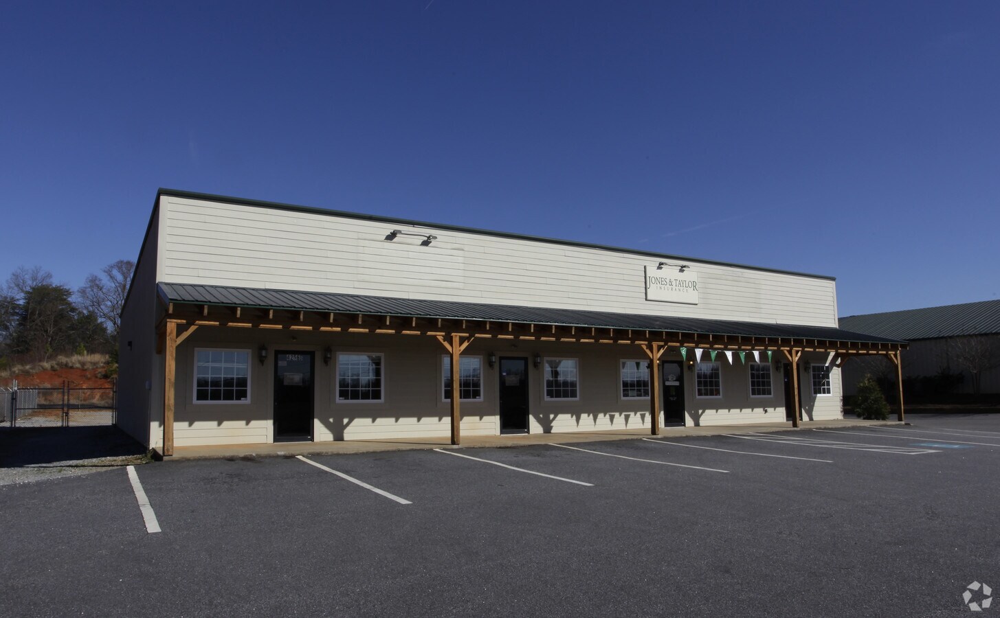 42504256 Sc9 Hwy, Boiling Springs, SC 29316