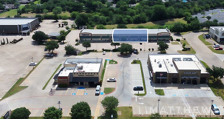 1850-1856 Precinct Line Rd, Hurst, TX for lease Interior Photo- Image 1 of 3