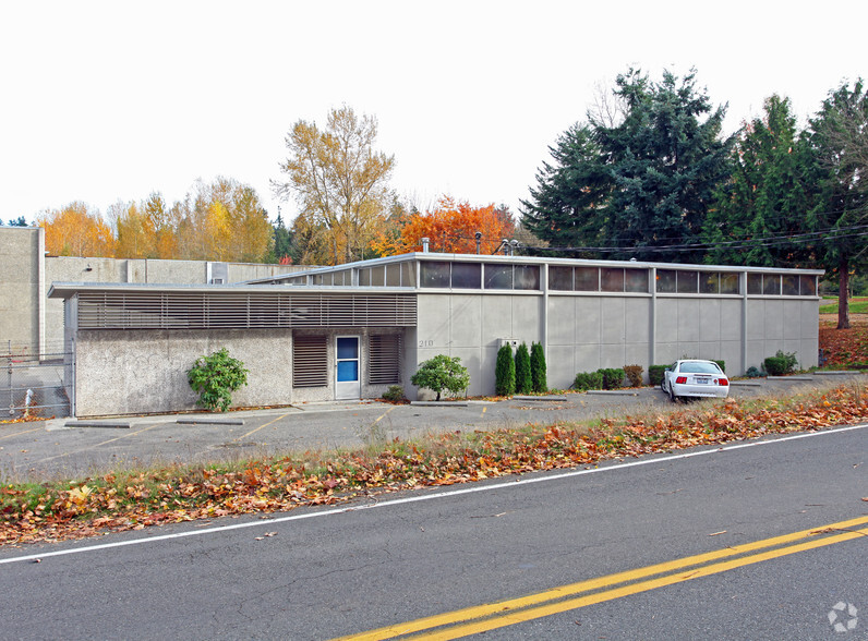 210 8th St S, Kirkland, WA for sale - Primary Photo - Image 1 of 1