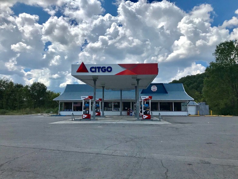 6669 Highway 31 SW, Falkville, AL 35622