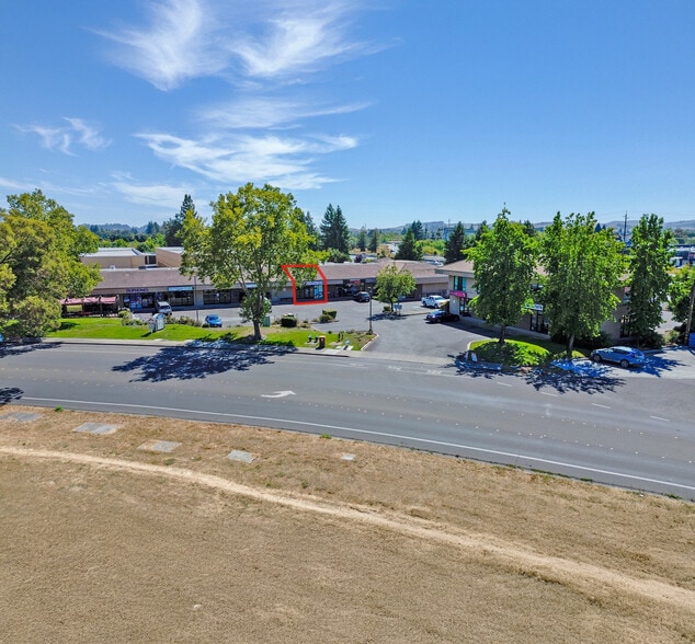 5979 Commerce Blvd, Rohnert Park, CA for lease - Aerial - Image 1 of 1