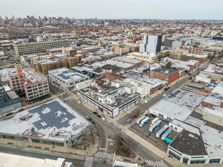 36-01 37th Ave, Long Island City, NY for sale - Building Photo - Image 2 of 3