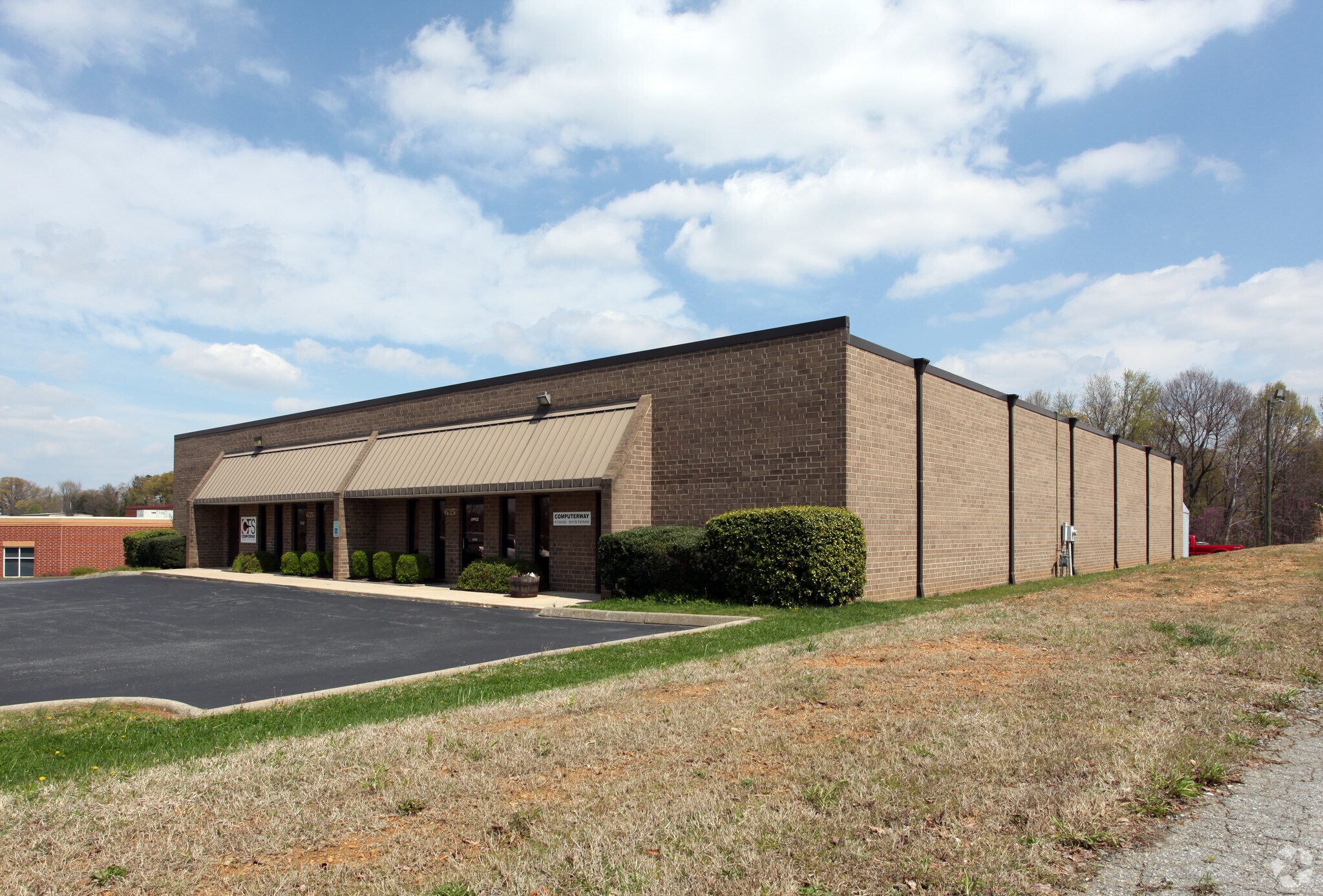 635 Southwest St, High Point, NC for sale Primary Photo- Image 1 of 1