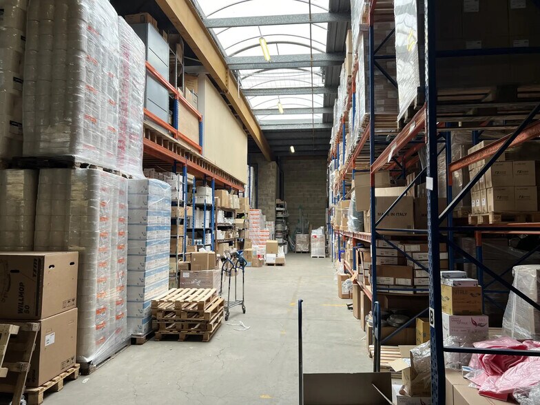 Rue Salvador Allendé, Bezons for lease - Interior Photo - Image 2 of 4