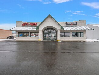 More details for 825 Michigan Ave, Marysville, MI - Retail for Lease