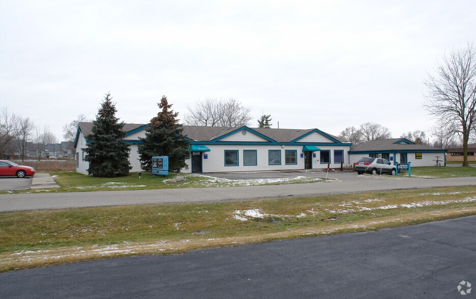6045 W Pierson Rd, Flushing, MI for sale - Primary Photo - Image 1 of 1