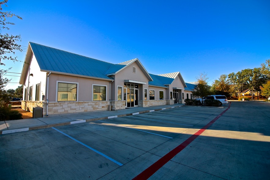 136 Old San Antonio Rd, Boerne, TX for lease - Building Photo - Image 3 of 3