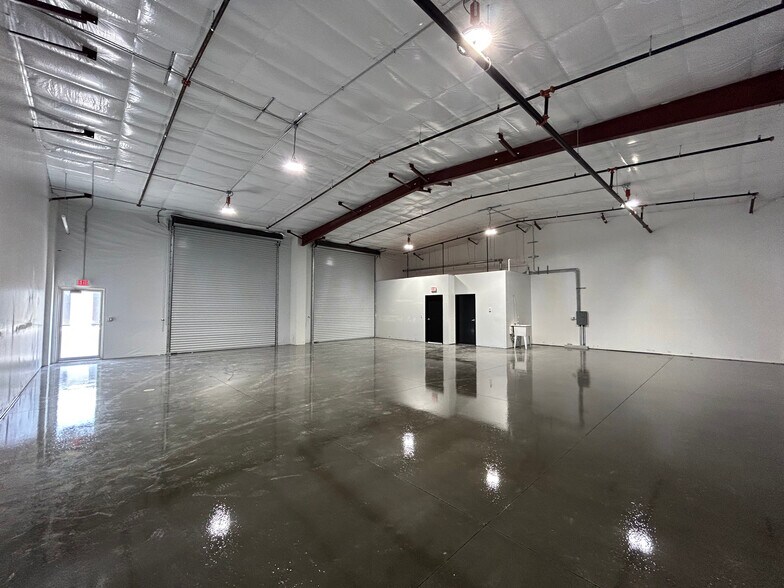 4707 County Road 156, Wildwood, FL for lease - Interior Photo - Image 2 of 7