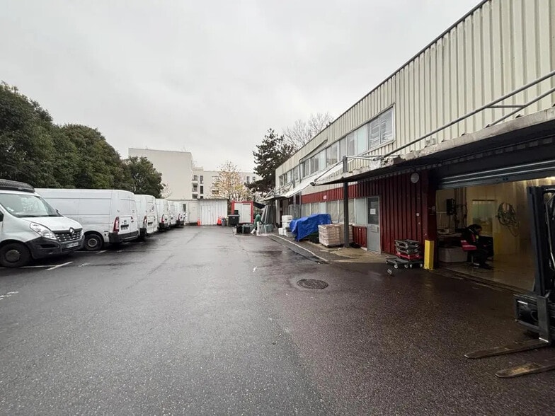 Boulevard Anatole France, Aubervilliers for lease - Building Photo - Image 1 of 10