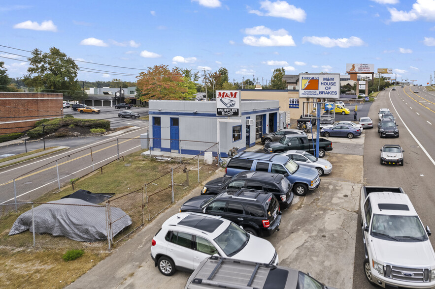 6212 Kingston Pike, Knoxville, TN for sale - Building Photo - Image 3 of 15