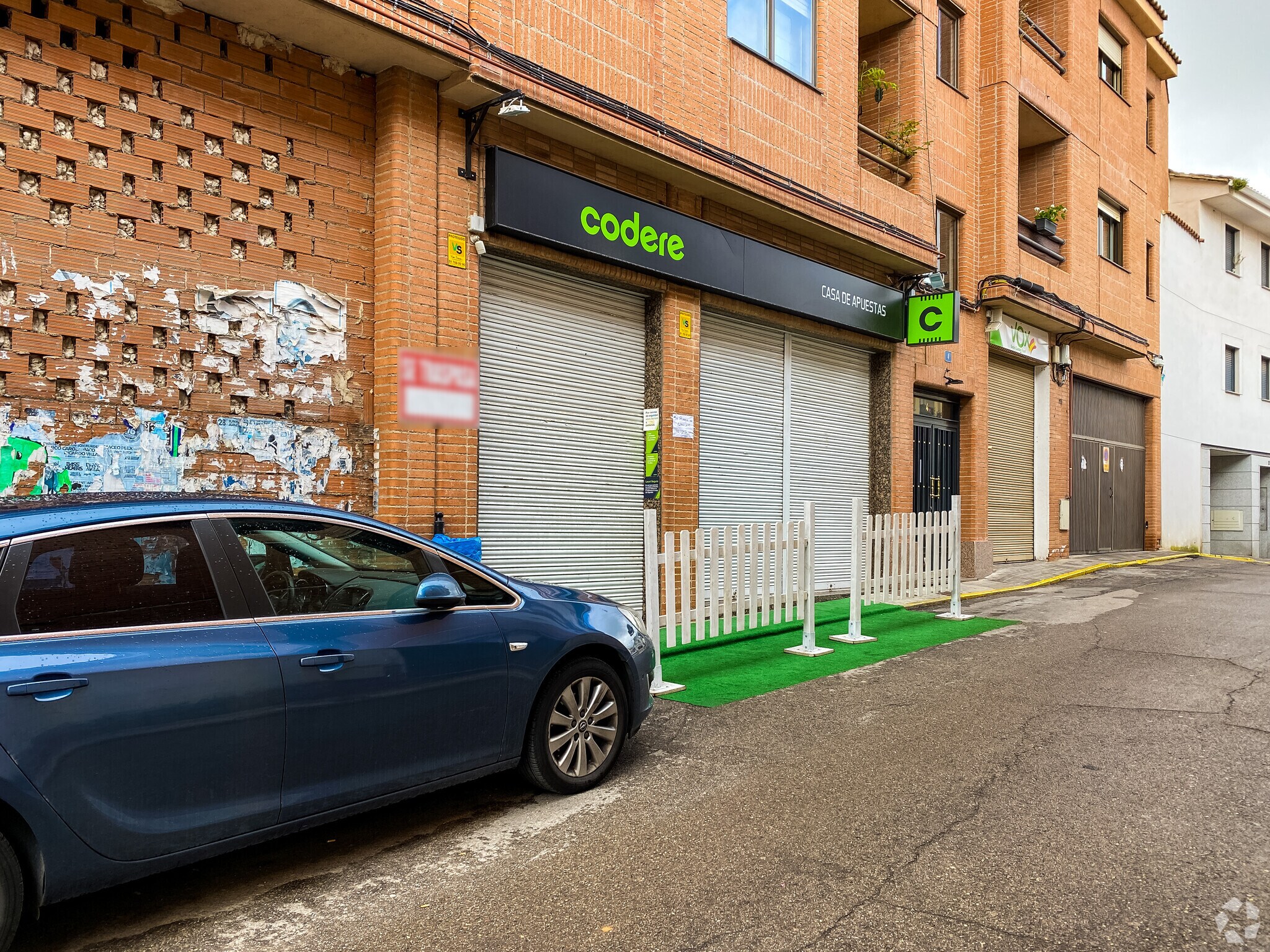 Retail in Campo Real, Madrid for lease Interior Photo- Image 1 of 2