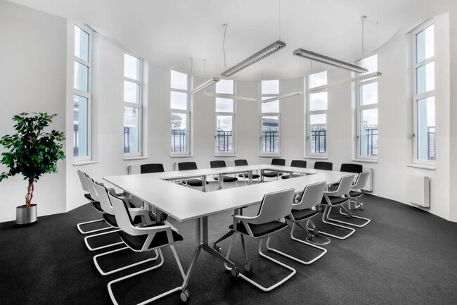 Coworking 10 m² à 100 m²